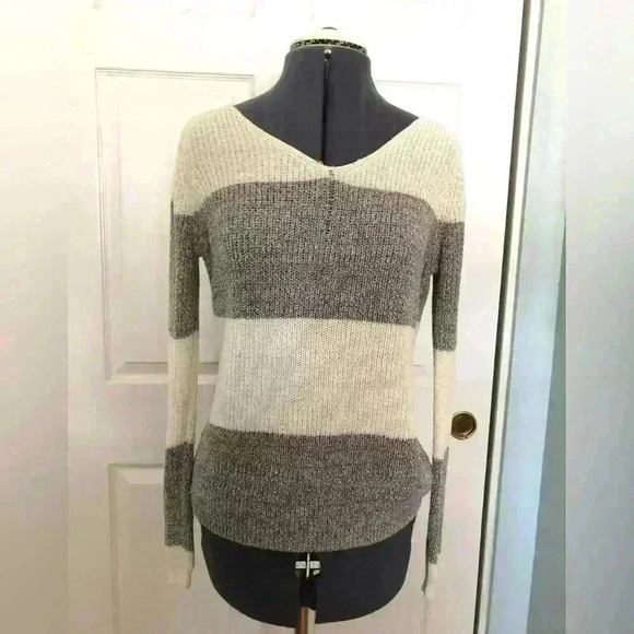 Pink Rose Cream Beige Gray striped sweater Large - Picture 1 of 8